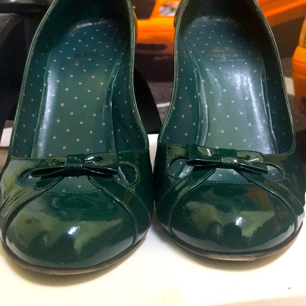 MOSCHINO Cheapandchic hunter Green gorgeous heels